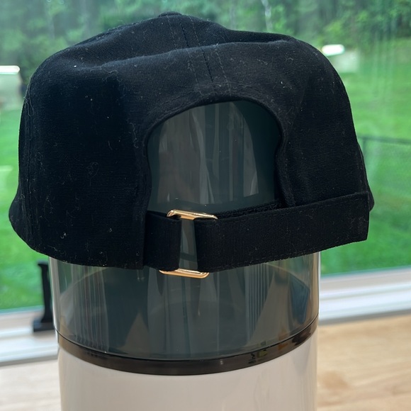 Michael Kors Ball Cap Ad-justable - Picture 3 of 6